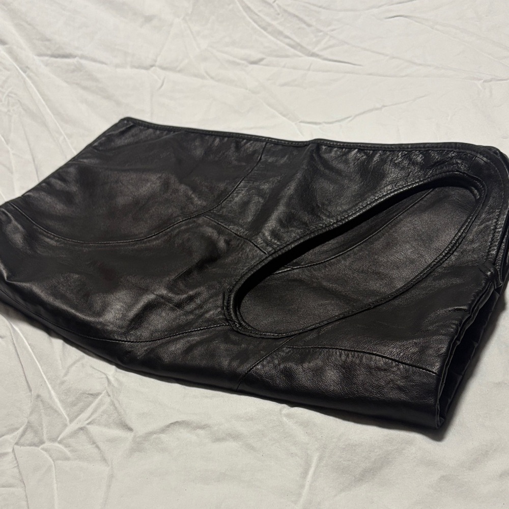 Salad Brand minimalist over the shoulder bag